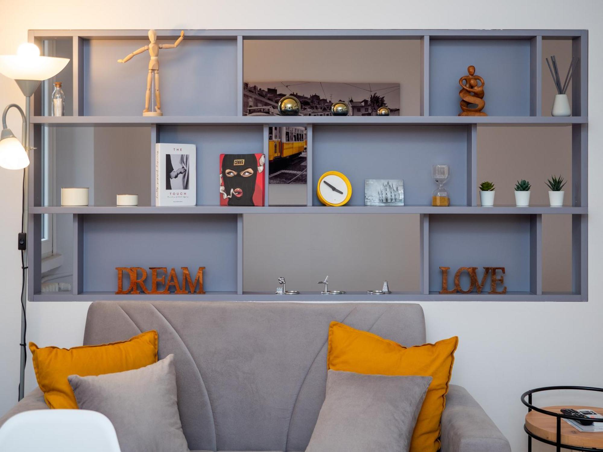 Keys Of Italy - Melloni 4 / Mustard Revolution Apartment Milan Bagian luar foto