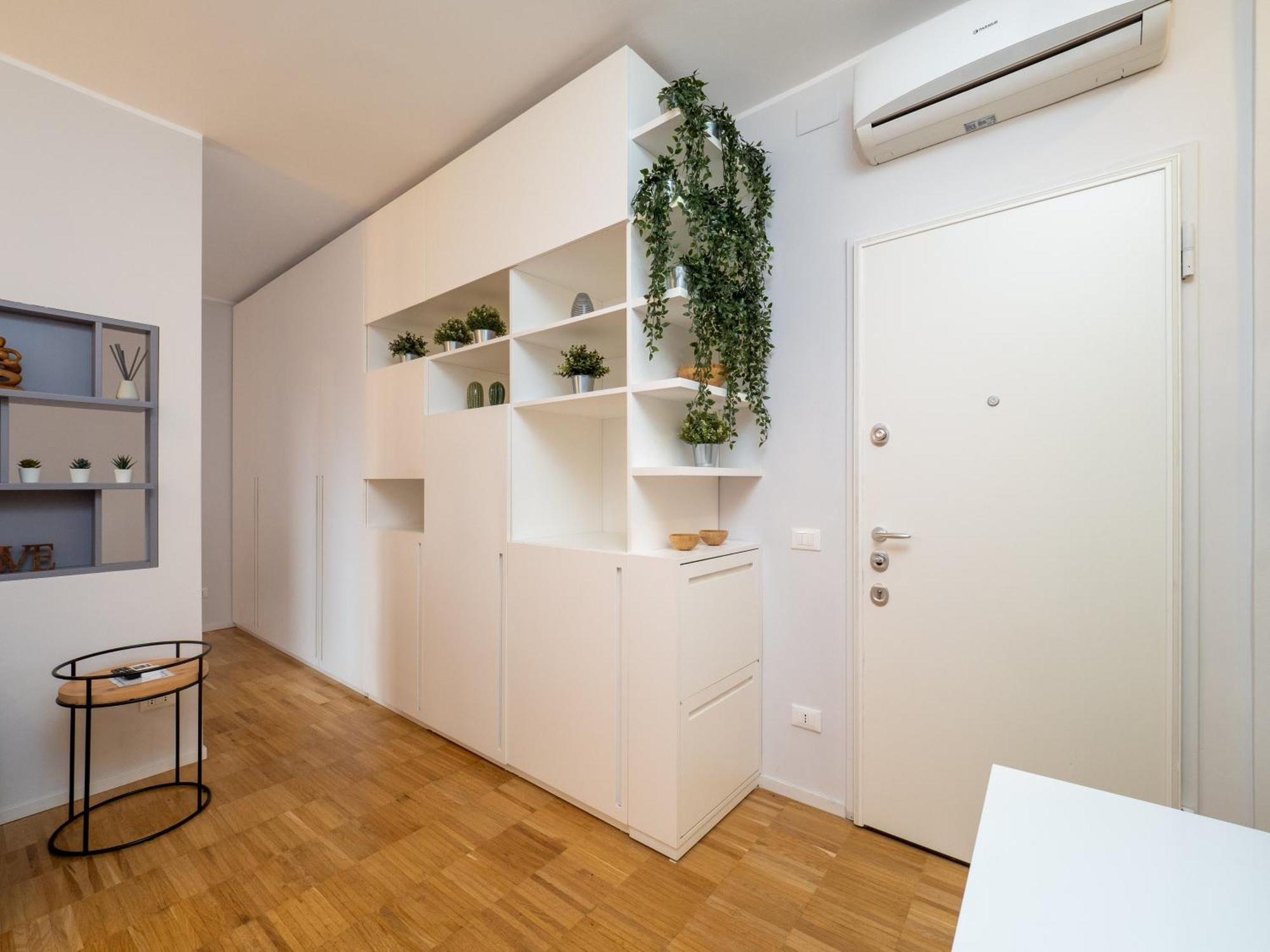 Keys Of Italy - Melloni 4 / Mustard Revolution Apartment Milan Bagian luar foto